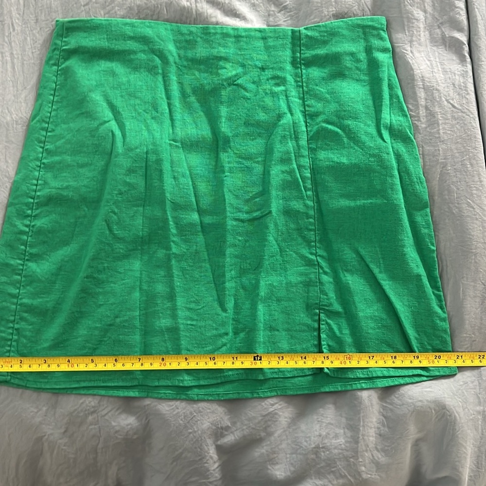 A NEW DAY Mini Linen Skirt. Green - Picture 4 of 5